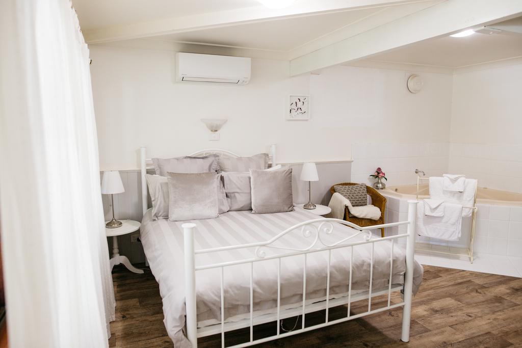 Possum Creek Lodge Gooseberry Hill Phòng bức ảnh